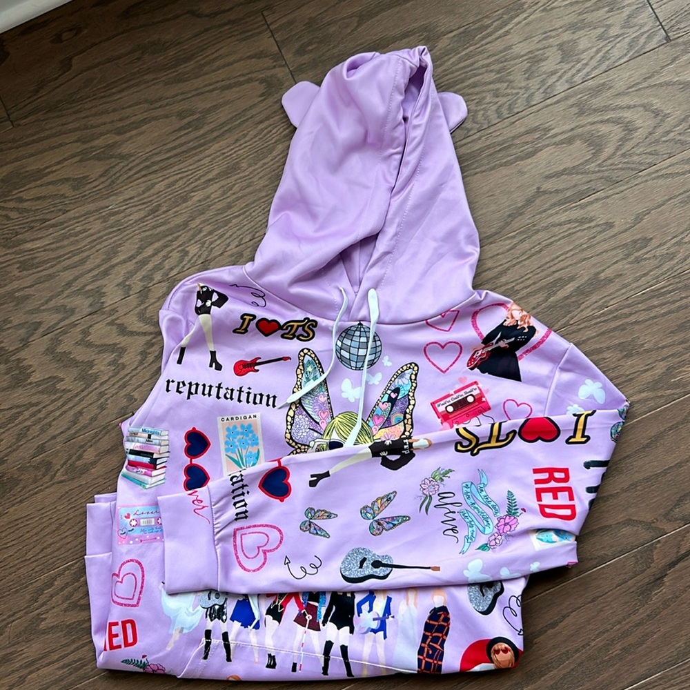 Taylor Swift Hooded Sweatshirt